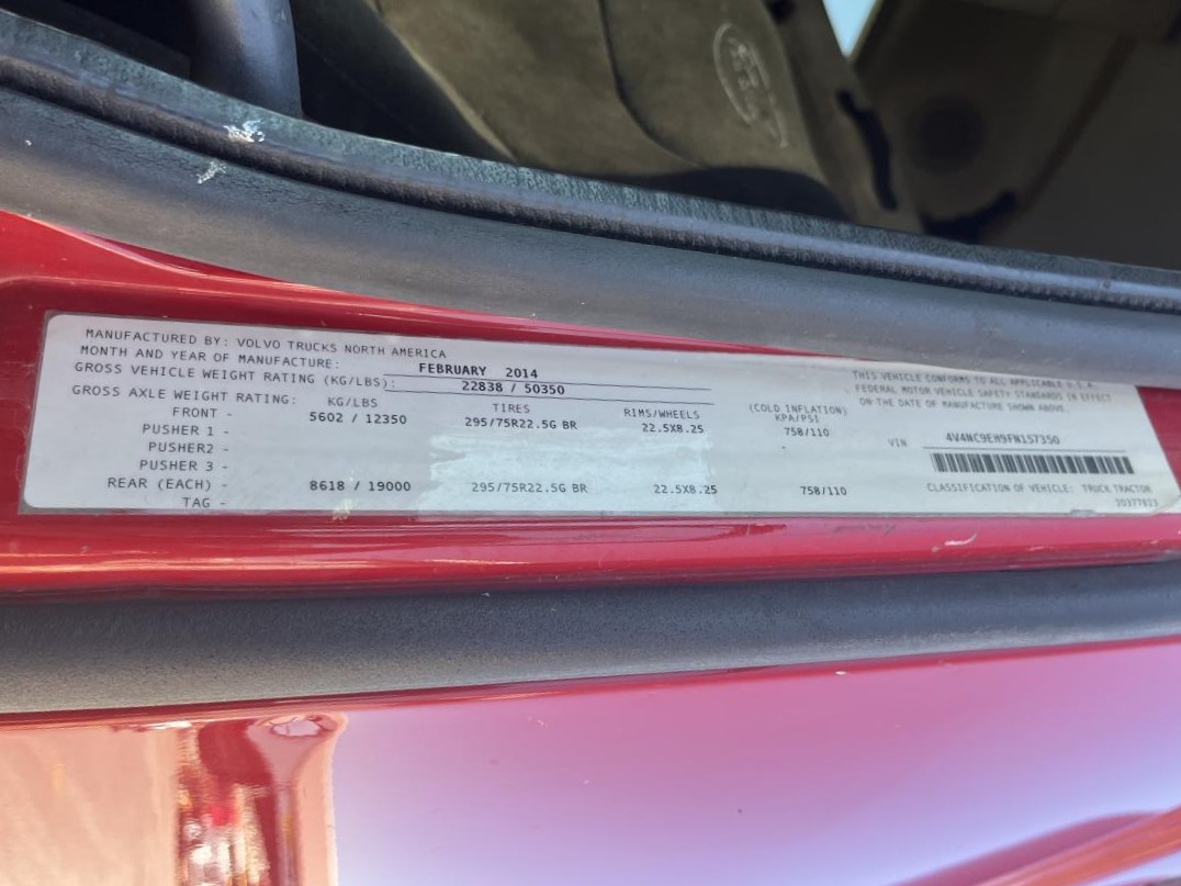 ./imagenes/INVOICE/2019/16570/VOLVO VNL64T670 (19).JPG